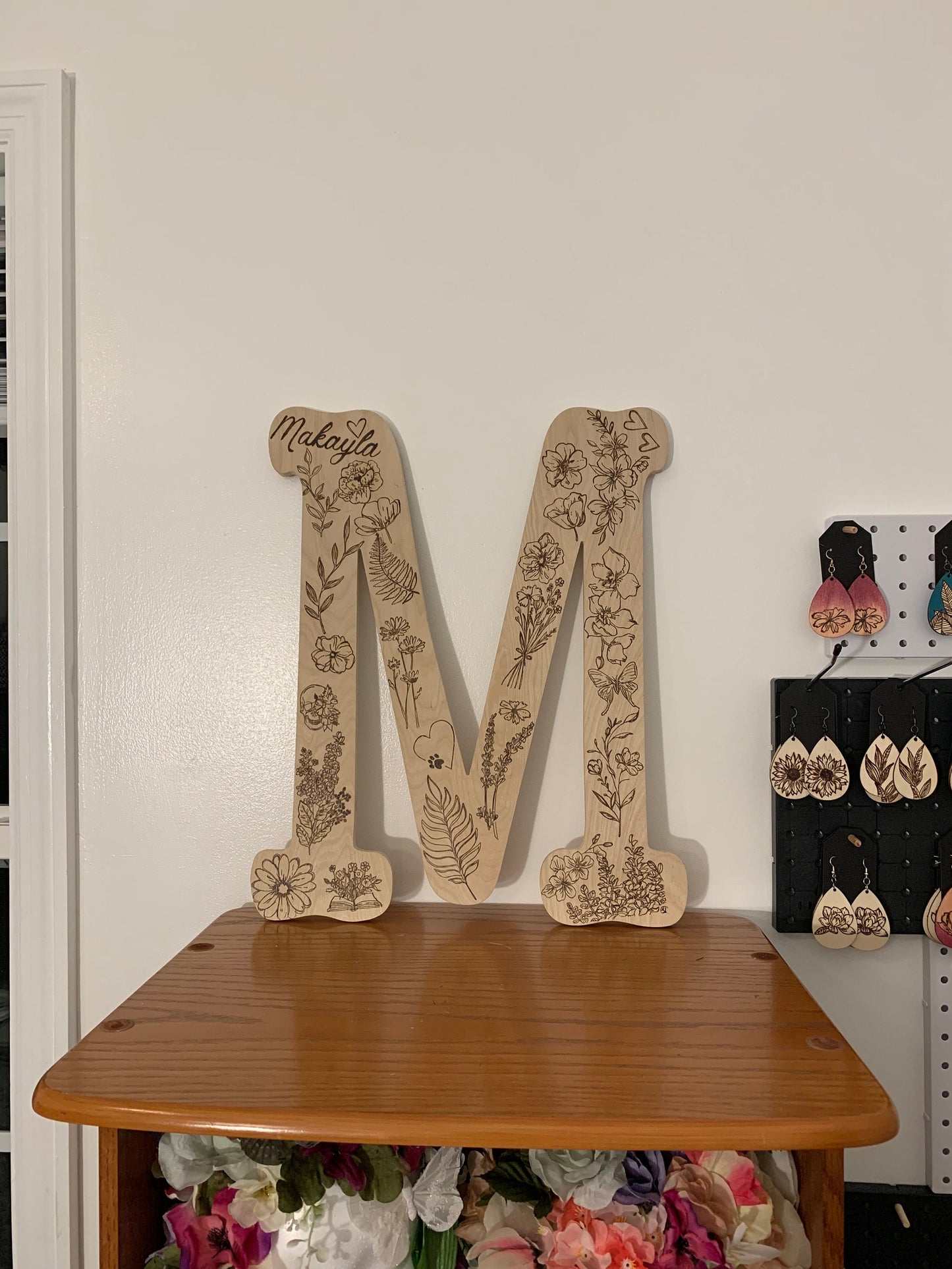Custom Letter Decorative Hanging Wood Burned Art - Wedding, Gifts, Alphabet Letter Art, Decor, Unique, Personalized Initials