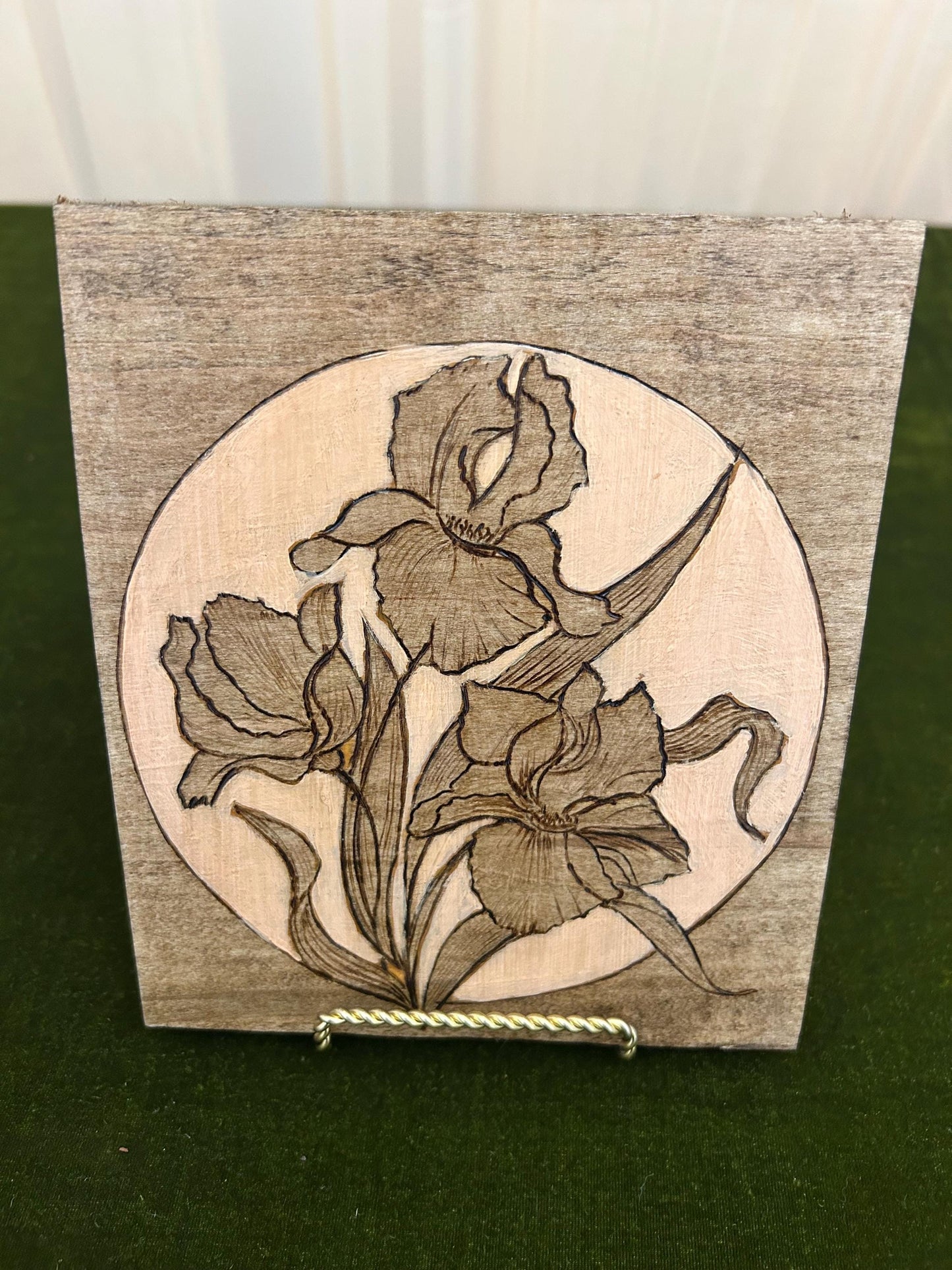 Pyrography Floral Wall Art: Woodburned Lilies on Maple