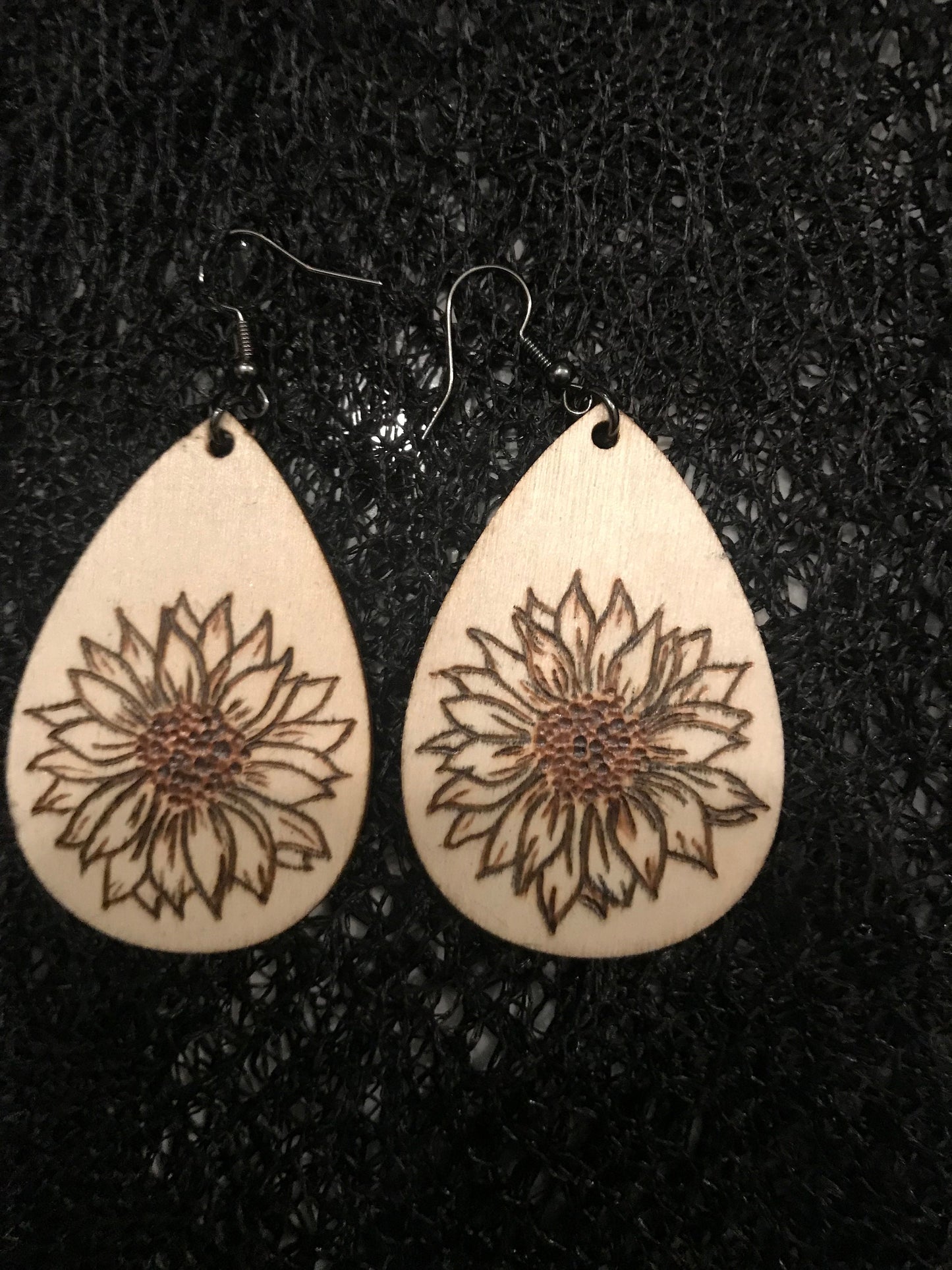 Sunflower Splendor: Handcrafted Pyrography Wooden Earrings | Nature-inspired Jewelry | Floral Earrings | Gift for Her