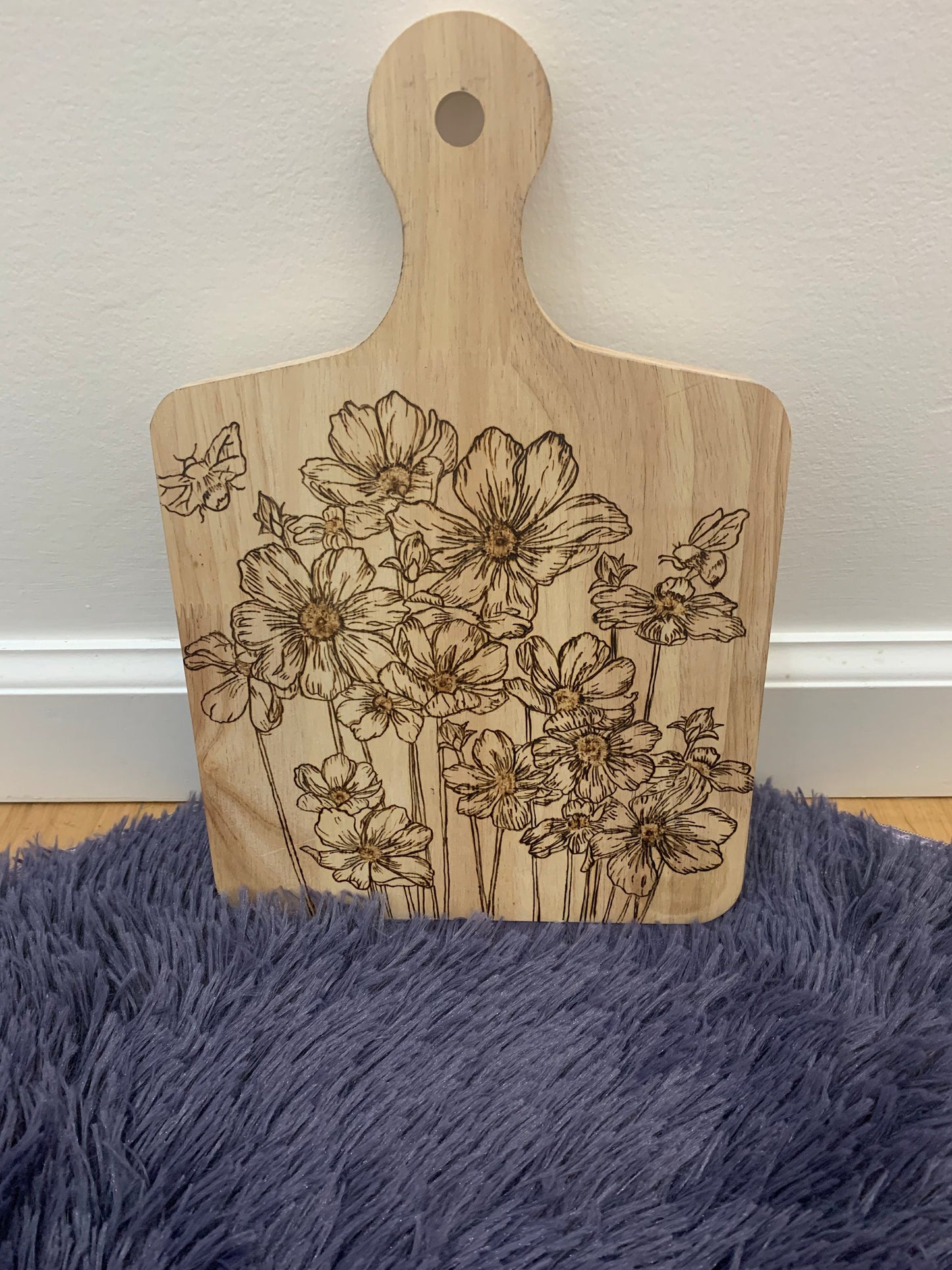 Decorative Flower Cutting Board - Woodburned Art- Handmade Gifts - Gifts for Christmas - Wood Art - Kitchen Art
