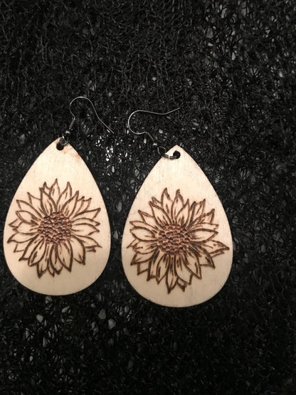 Sunflower Splendor: Handcrafted Pyrography Wooden Earrings | Nature-inspired Jewelry | Floral Earrings | Gift for Her
